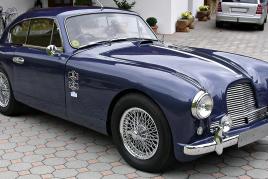 Aston Martin DB 2/4 Mk. I, 1954, Schätzwert € 120.000 - 140.000Aston Martin DB 2/4 Mk. I, 1954, Schätzwert € 120.000 - 140.000, Fotonachweis: Dorotheum