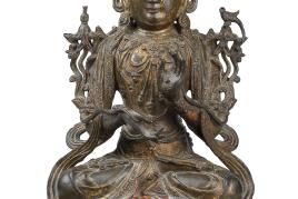 Lot Nr. 204 Bedeutende Guanyin Bronze-Figur aus der frühen Ming-Periode, 15. Jh. Schätzwert € 14.000 - 18.000  		 	Download Fotos: Copyright Dorotheum