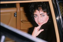 Daniel Angeli  Elizabeth Taylor in Gstaad, 24. Dezember 1979