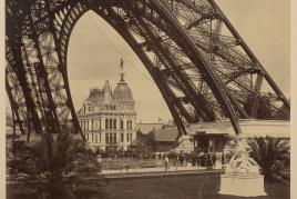 Eiffelturm und Gaspavillon, 1889 Fotografie, Neurdein Frères, Paris 21,9 x 27,3 cm Germanisches Nationalmuseum, Nürnberg Kat. Nr. 23