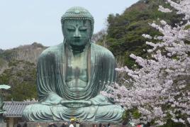 Der Große Buddha von Kamakura/Japan Bronzeguss, Mitte 13. Jh. (Foto: Stephan v. d. Schulenburg)