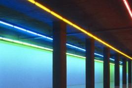 Dan Flavin, Untitled (For Ksenija), 1994  Schenkung Heiner und Philippa Friedrich, New York, im Andenken an ihre Eltern Erika und Harald Friedrich und Dominique und John de Menil Foto: Lenbachhaus © VG Bild-Kunst Bonn, 2017