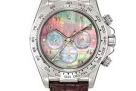 A Rolex Platinum Ref 16516 Cosmograph Daytona Wristwatch with Mother-of-Pearl Dial Estimate: HK$3.2-6 m / US$420,000-767,000