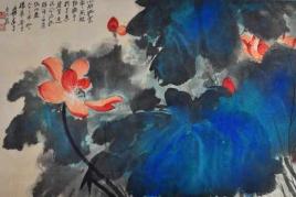 ZHANG Daqian (1899 Neijiang - 1983 Taipeh) "Roter Lotus", zwischen blau/grünen Blättern, Aquarell auf Papier mit chinesischen Schriftzeichen Mindestpreis:	60.000 EUR, Zuschlagspreis:	130.000 EUR