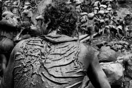 © Sebastião Salgado, Serra Pelada opencast gold mine, Pará, Brazil, 1986