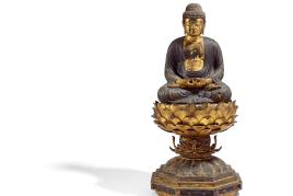 Sitzender Buddha Amida Nyôrai Japan | Kamakura-Zeit (1185 – 1333) | Holz mit Lack und Vergoldung | Höhe ca. 72 cm Ergebnis: 77.400 Euro