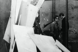 Magdalena Więcek during the construction of Flame, Elbag, Poland, 1966. Photo: Barbara Drzewiecka, Courtesy of the Estate of Magdalena Więcek and Galerie Thaddaeus Ropac.