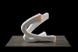 Arbeit 12: Frank Teufel, o.T.; 2013, Carrara Marmor, 28&24&7 cm.1.800 €