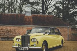 Lot 550 A 1963 Rolls Royce Phantom V  Registration OYM90A Estimate:	£40,000 - £60,000 Starting bid	£28,000