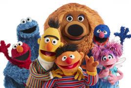 Gruppenfoto Sesamstraße, © Sesame Workshop 2022. All rights reserved.