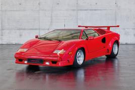 Nr. 66: 1989 Lamborghini Countach 25th Anniversary, ausgeliefert an Motorsport-Legende Mario Andretti, seit 2012 beim zweiten Besitzer in Österreich, Schätzwert € 320.000 - 420.000