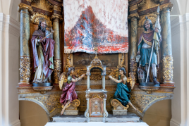 dieHolasek, Es tut sich auf, 2023, Acryl auf Leinwand, 208 x 202 cm, Fastentuch für die Pfarrkirche Altpölla von Krumau am Kamp, Foto: phg@vienna.at