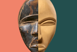 links: Künstler im Dan-Stil, Maske, Deangle, Liberia, vor 1965, Holz, 2015.243, 1965 erworben von Hans Himmelheber, Geschenk Eberhard und Barbara Fischer, Museum Rietberg; rechts: Jean Don Gba, Porträtmaske von Hans Himmelheber, Côte dʼIvoire, Dan-Region, Petit Baple, 13., 15., 17. Februar 1971, Holz, 2017.36, 1971 erworben von Hans Himmelheber, Geschenk Eberhard und Barbara Fischer, Museum Rietberg