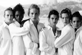 Picture above: Estelle Lefébure, Karen Alexander, Rachel Williams, Linda Evangelista, Tatjana Patitz & Christy Turlington, Santa Monica, California, 1988. © Peter Lindbergh. Courtesy Peter Lindbergh Foundation, Paris