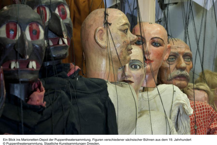 Ein Blick in Marionetten-Depot. Figuren verschiedener sächsischer Bühnen aus dem 19. Jahrhundert (c) Foto Frank Höhler