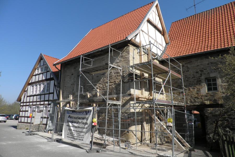 Abtshaus von Kloster Flechtdorf, mittleres Gebaeude © Karin Gehrmann/Deutsche Stiftung Denkmalschutz