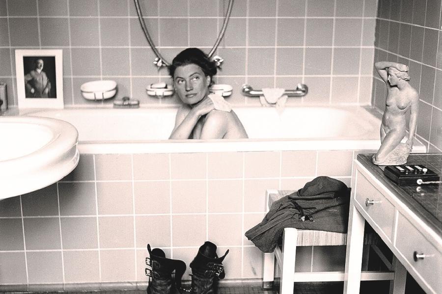 Lee Miller with David E. Scherman Lee Miller in Hitler´s bath, 1945 © Lee Miller Archives, England. All rights reserved