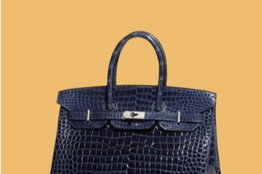 Hermès Tasche "Birkin", 2010, 35 cm. Abyss Krokodilleder, blau.  Schätzpreis: 35 000 – 40 000 €  Foto © Artcurial