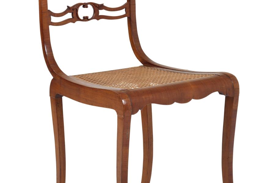 Lot Nr. 30 Sehr seltener und früher Stuhl, Michael Thonet, Wien um 1842, ausgeführt von ihm in der Möbel-Fabrik Clemens List  Originalzustand, insgesamt sind nur drei Exemplare bekannt  Schätzwert € 45.000 - 55.000