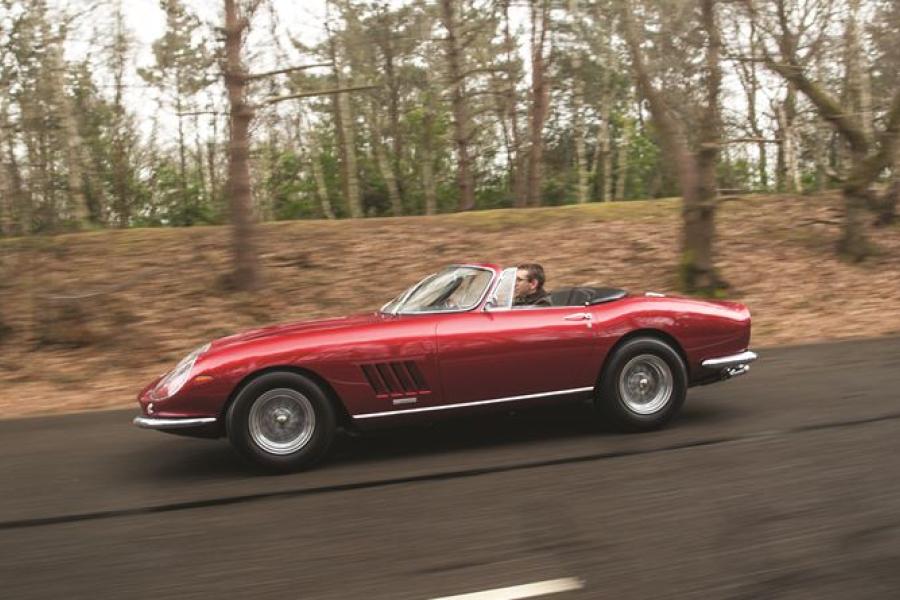 Ferrari 275 Gts/4 Nart Spider