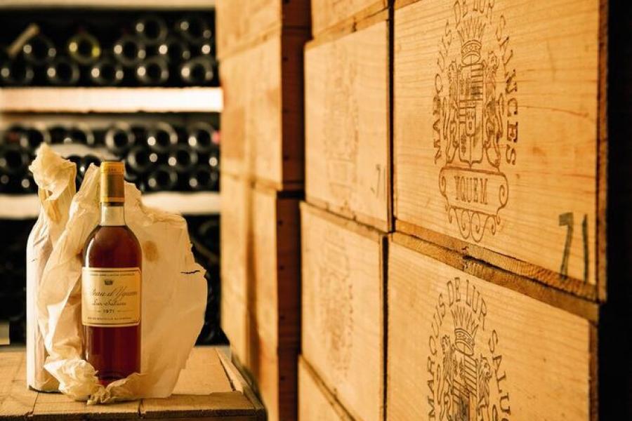 Lots 201-210 Yquem