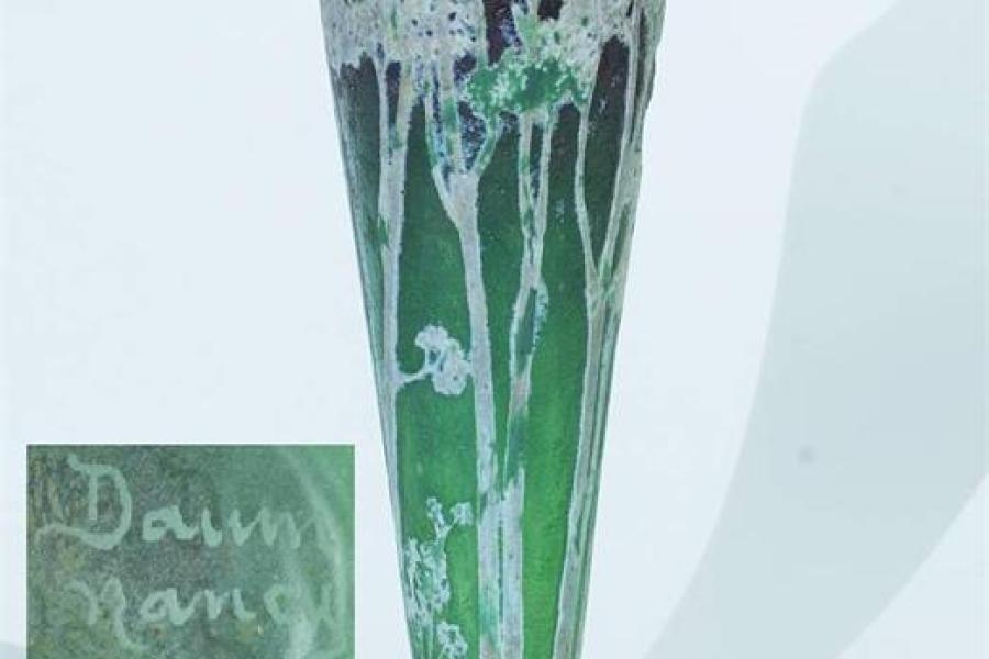 Seltene Vase. DAUM Fréres, Nancy/Frankreich. Limit 1.500 EUR