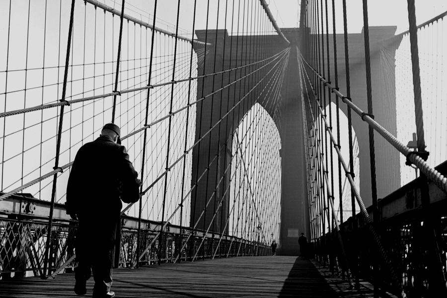 Fred Stein, Brooklyn Bridge Walkway, New York, 1944