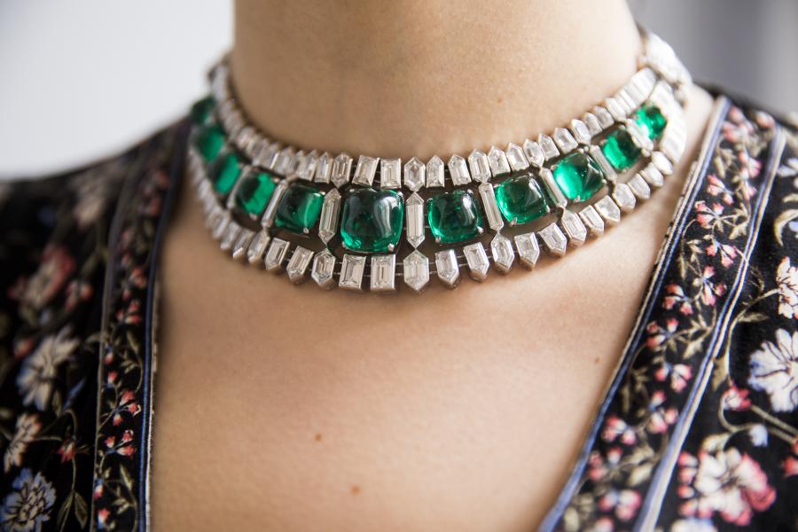 Formerly from the Collection of Hélène Beaumont Magnificent and highly important emerald and diamond necklace, circa 1935 Estimate : CHF 2,985,000 – 3,980,000 / USD 3,000,000 – 4,000,000