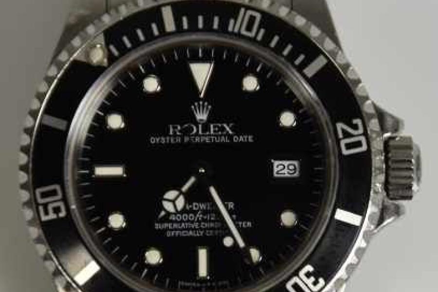 HERREN-ARMBANDUHR Rolex Oyster Perpetual Date Sea-Dweller 4000 Mindestpreis:	4.000 EUR