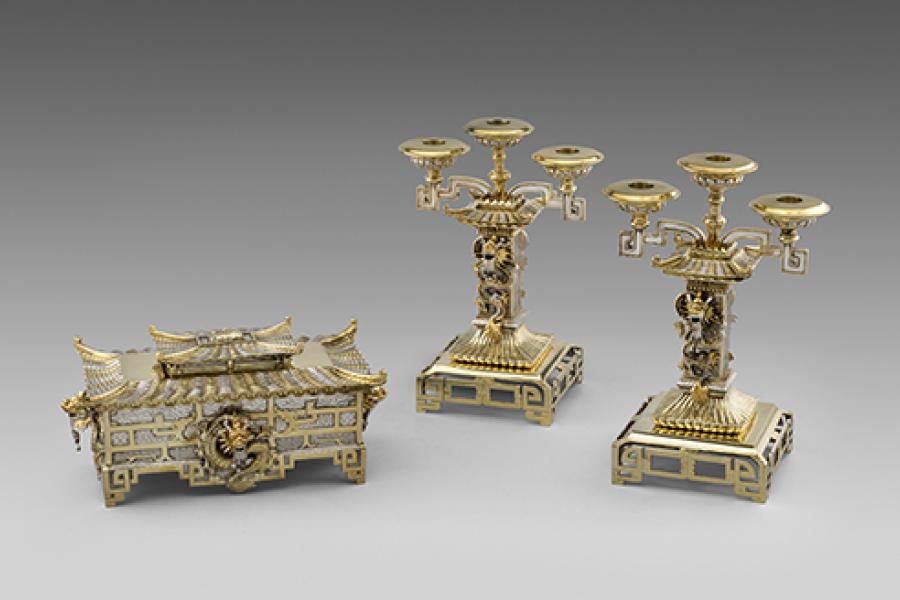 An extremely rare Chinese silver gilt garniture Maker’s mark of Quan Ji, retailed by Lee Ching of Hong Kong and Shanghai c. 1870 Koopman Rare Art, London