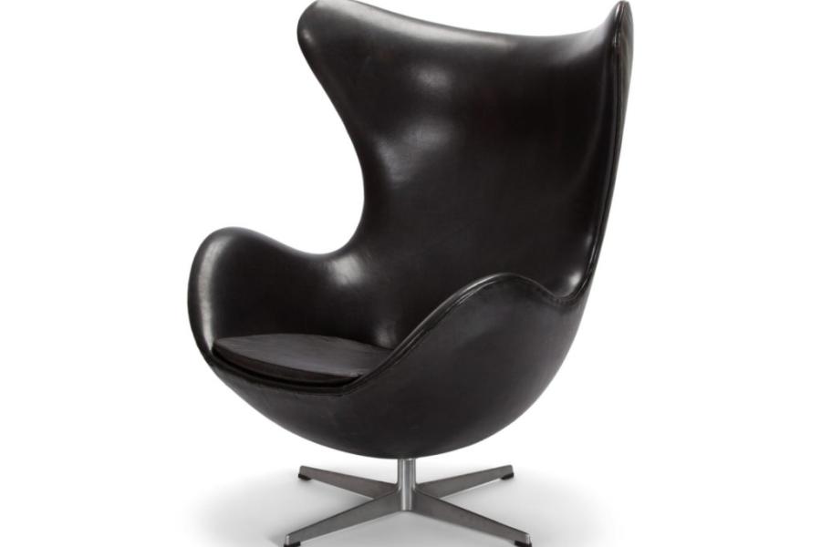 Arne Jacobsen / Fritz Hansen Sessel „Egg Chair“ 1958 DANSK MØBELKUNST GALLERY, www.dmk.dk Foto: DANSK MØBELKUNST GALLERY, www.dmk.dk © Arne Jacobsen Design I/S / Fritz Hansen