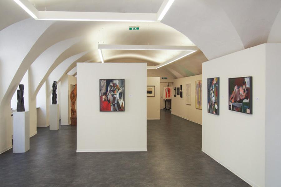 Blick in die Ausstellung (c) kopriva-kunst.com