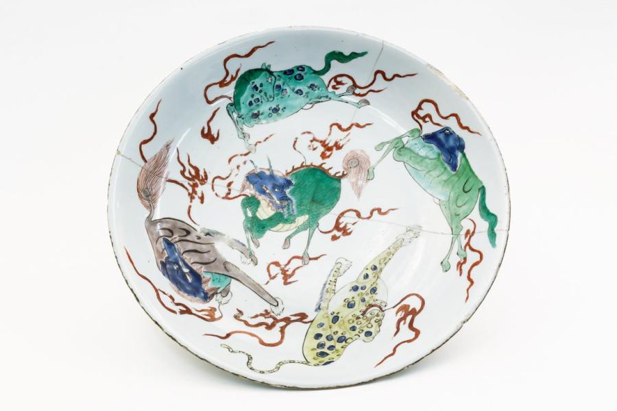 teller qing zeit shunzhi periode mitte 17. jh.  © Museum Angewandte Kunst