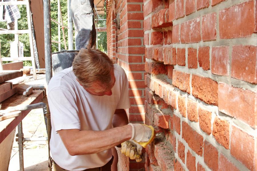 Handwerker bei der Arbeit © Deutsche Stiftung Denkmalschutz