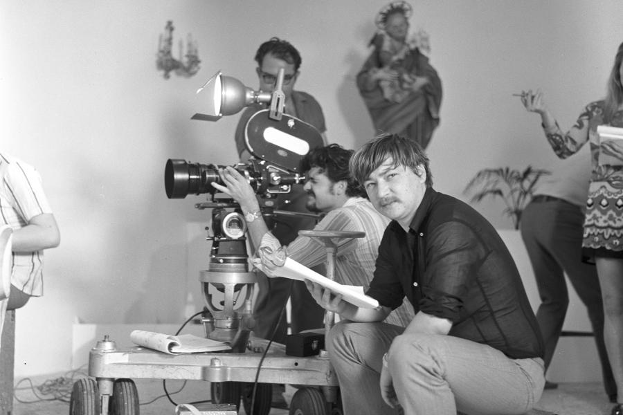 Rainer Werner Fassbinder mit Kameramann Michael Ballhaus bei den Dreharbeiten zu WARNUNG VOR EINER HEILIGEN NUTTE, BRD 1970/71 © DFF – Deutsches Filminstitut & Filmmuseum, Frankfurt am Main / Sammlung Peter Gauhe, Foto: Peter Gauhe