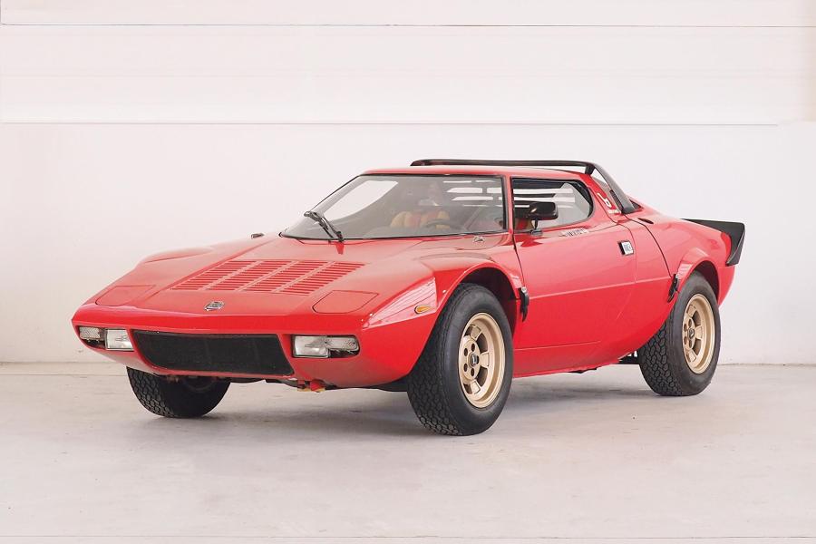 1974 Lancia Stratos HF Stradale € 300.000 – 400.000