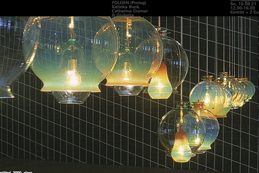 Jorge Pardo, Untitled, 2000, glass, light bulb, fixture, light, 21 lamps, each: 35 x ø 30 cm; overall dimensions variable