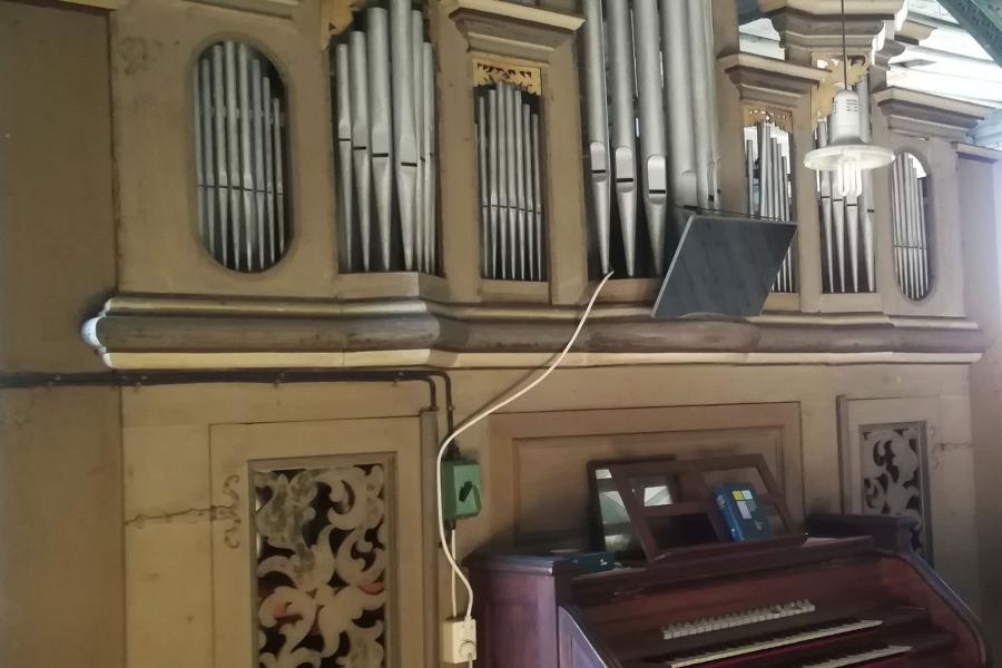 Orgel von St. Peter und Paul in Großenlupnitz vor der Restaurierung * Foto: Annette Stawenow