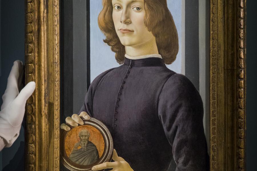 1. Sandro Botticelli, Young Man Holding a Roundel. Price/ 92,184,000 USD (N10607) Wall