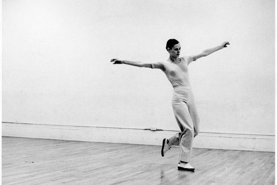 Babette Mangolte.  Lucinda Childs dancing her solo “Katema” in her loft on Broadway, 1978.  Courtesy Babette Mangolte.