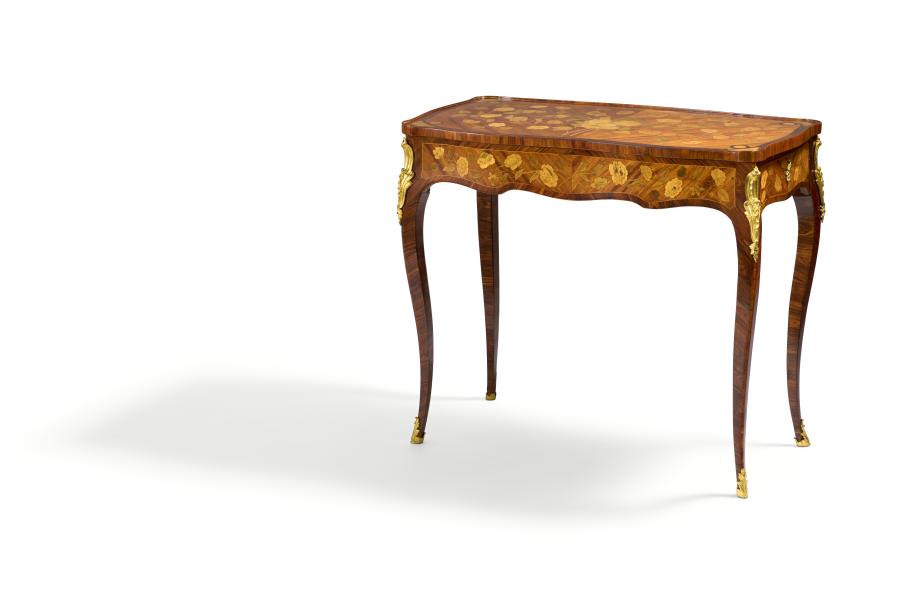 Damenbureau Louis XV. Pierre Roussel – zugeschrieben | Paris | Um 1760 Taxe: € 12.000 – 15.000