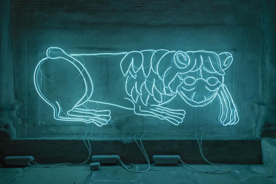 Bethan Huws Lion (Lion/Hare/Monster), 2021  Neon mounted on Plexiglas and aluminium, transformers. Installation view exhibition “Wars, Societies and Neon” Grossmünster Zürich  Photography Charles Duprat, Paris Copyrights 2022 Bethan Huws and BildKunst, Bonn