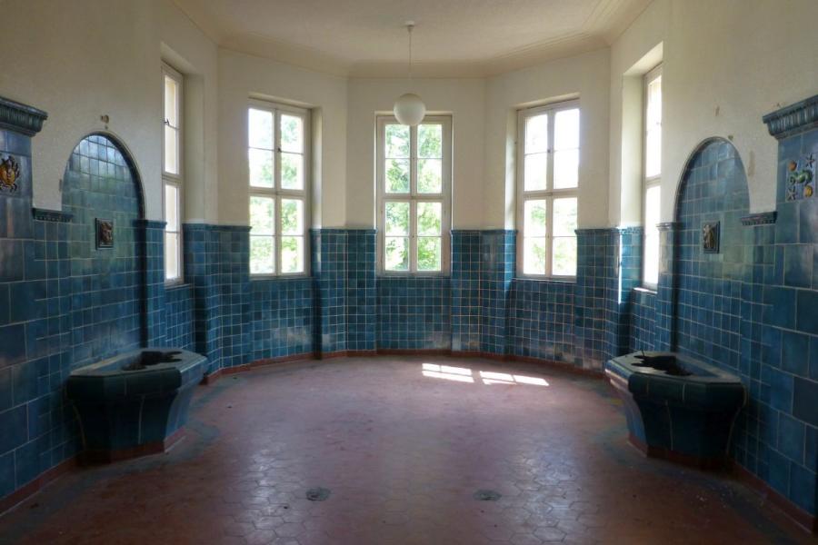 Brunnenraum in der ehemaligen Schule in Lauta* Foto: Deutsche Stiftung Denkmalschutz/Schalinksi