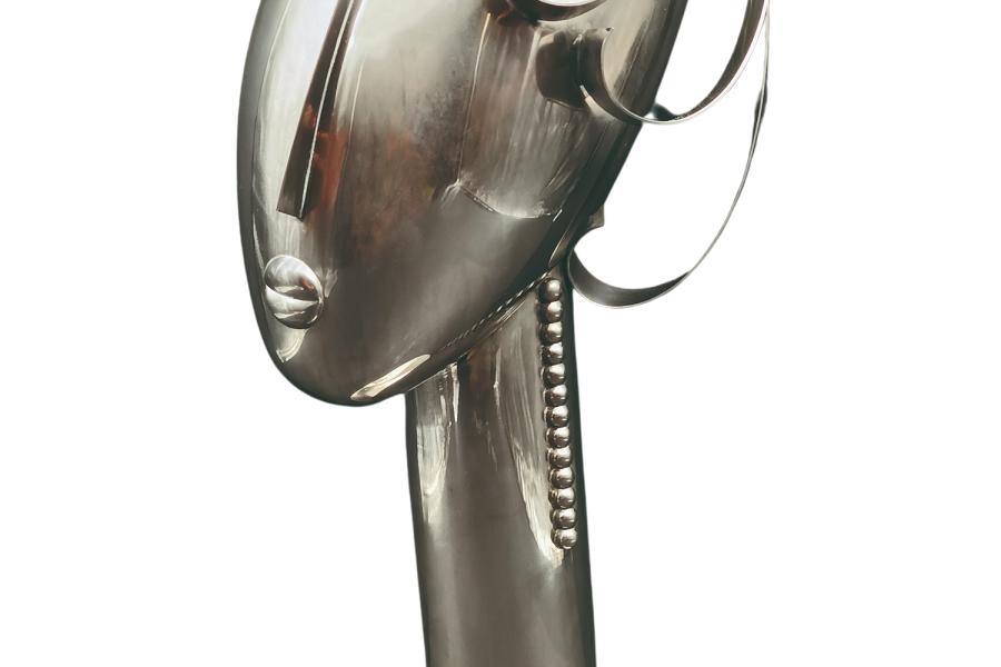 Franz Hagenauer (1906–1986)  Kopfskulptur Messing vernickelt, gemarkt H: 49 cm, um 1960 Foto: © Antiquitäten B. Brune