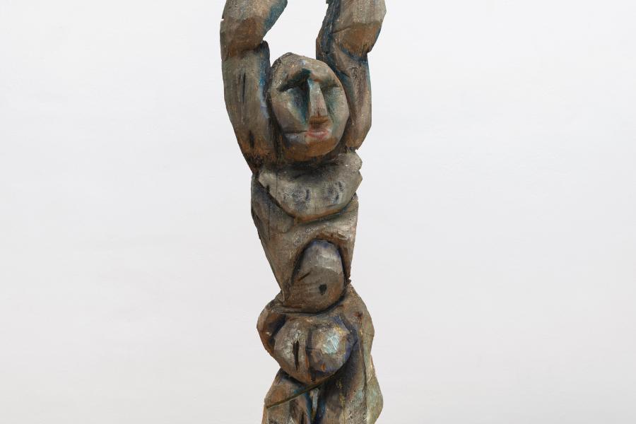 Jörg Immendorff Der Sieger – Versuchung des Heiligen Antonius, 1989 Bemaltes Nadelholz, 170 x 39 x 40 cm Schätzwert € 90.000 – 140.000