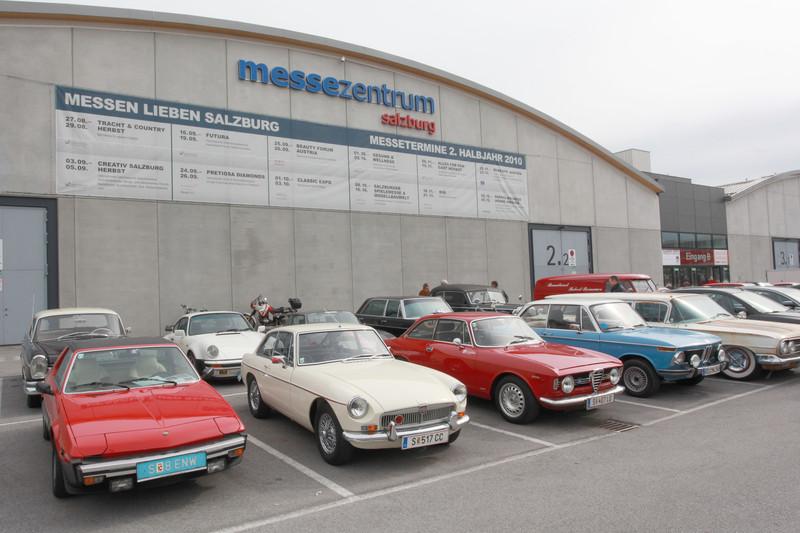 Viele Besucher reisten zur Classic Expo 2010 mit Oldtimern an