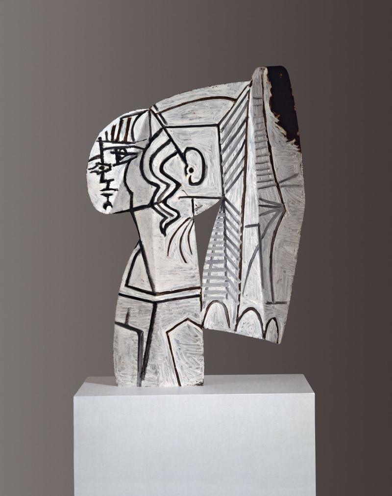 Pablo	   Picasso	    Sylvette,	   1954	    Beidseitige	   Ölmalerei	   auf	   ausgeschnittenem	   Metallblech,	   69,9	   x	   47	   x	   1	   cm	    Werk:	   ©	   VBK,	   Wien,	   2012	    	   