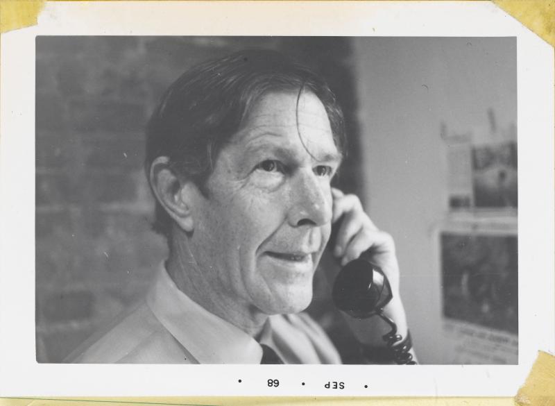 John Cage / Lois Long, Mud Book (Einzelseite), 1983, 12,9 x 13 x 2,1 cm (Buch), Staatsgalerie Stuttgart, Archiv Sohm © John Cage Trust 2012