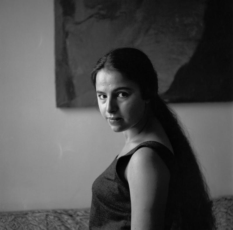 Eva Hesse, June 1959 Photo: Stephen Korbet © The Estate of Eva Hesse. Courtesy Hauser & Wirth