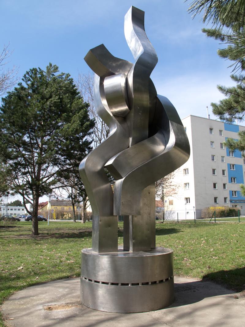 Erwin Reiter, Aufbruch, 1971/72 Nirosta | stainless steel, 4,25 x 1,4 x 1,15 m